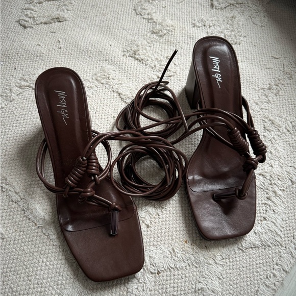 Brown NASTYGAL Tie-Up High Heels - Picture 2 of 2